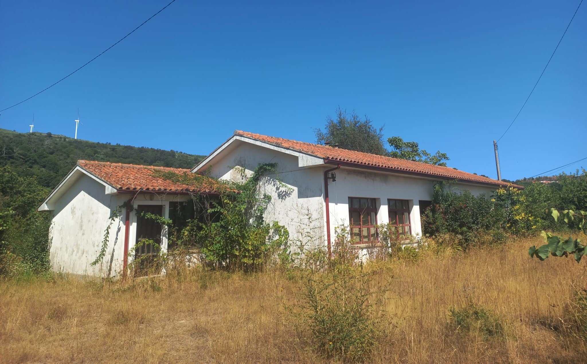 Câmara de Baião investe 400 mil euros na transformação da antiga escola em Viariz em habitação social