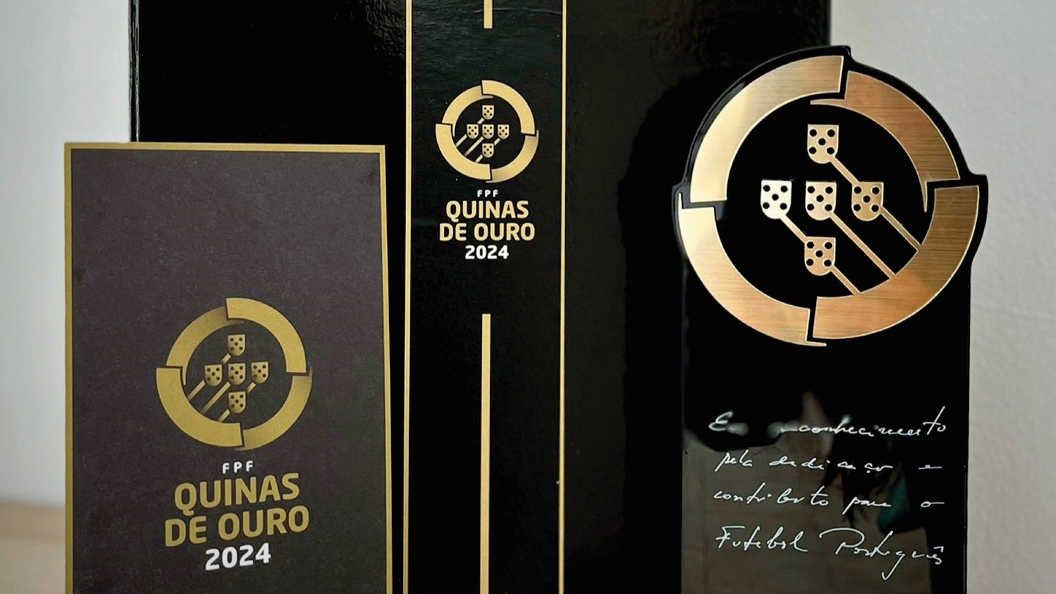 ACR Gove recebeu o prémio Quinas de Ouro da Federação Portuguesa de Futebol
