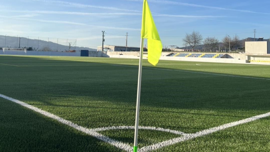 FUTEBOL/FUTSAL: Fim de semana com mais um dérbi concelhio entre Frende e Ancede – confira todos os jogos