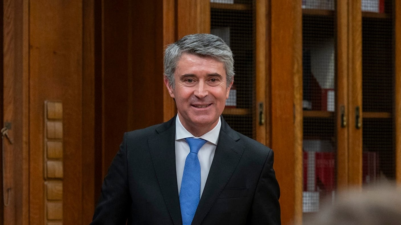 Lançamento do livro da autoria do Senhor Deputado José Luís Carneiro.
10 de dezembro de 2024.
18H00.
Biblioteca Passos Manuel, Palácio de São Bento.