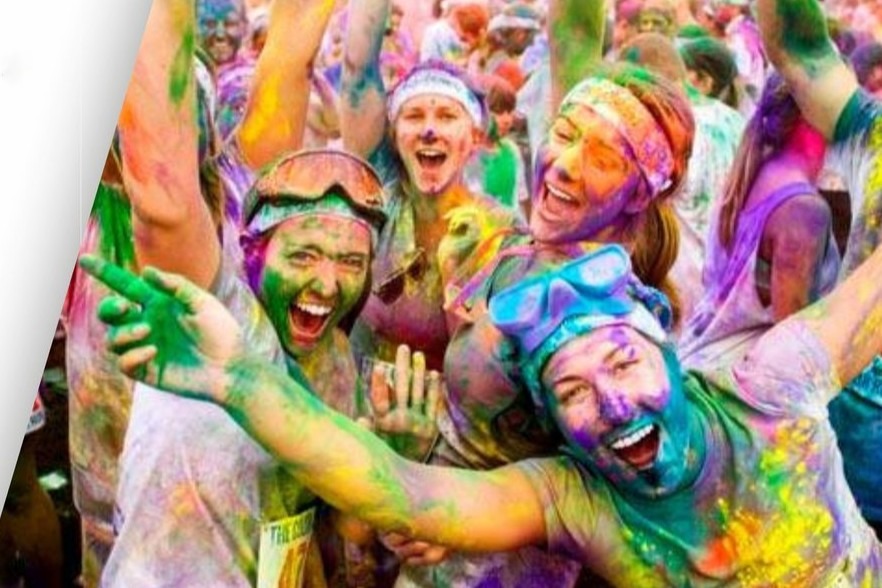 Loivos da Ribeira e Tresouras promove “Summer Day” com caminhada colorida, insufláveis e animação