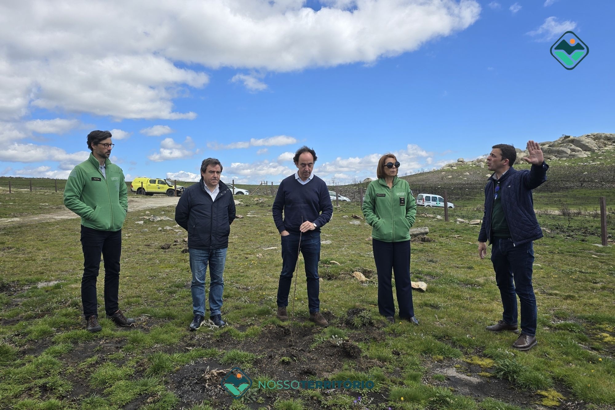 Secretário de Estado das Florestas esteve em Baião a conhecer projeto de requalificação da Serra da Aboboreira