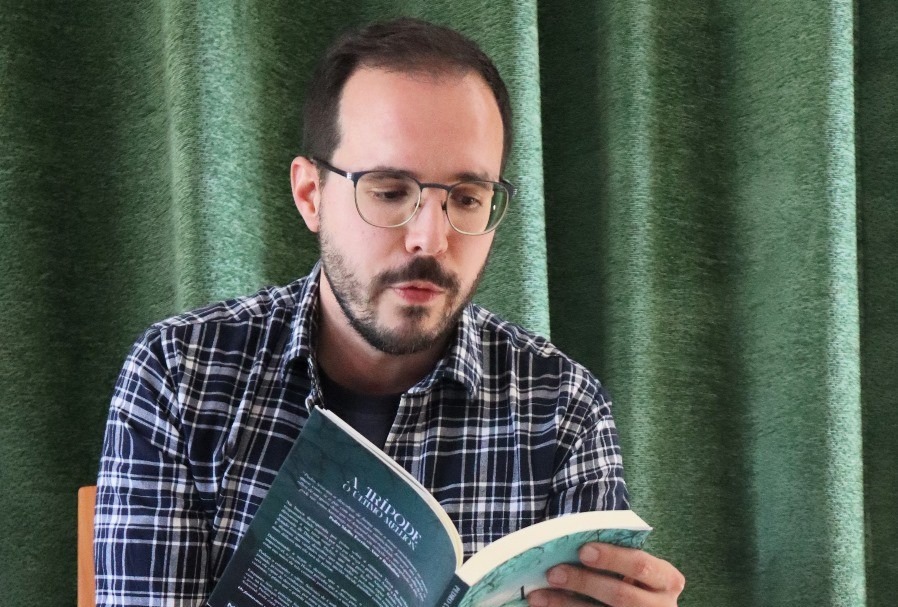 Pedro Luís Cardoso: O menino que inventava fábulas e histórias para os amigos apresentou em Gestaçô o seu primeiro livro