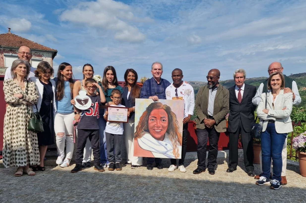 Angola homenageia Alice Berenguel pela dedicação e o percurso literário naquele país