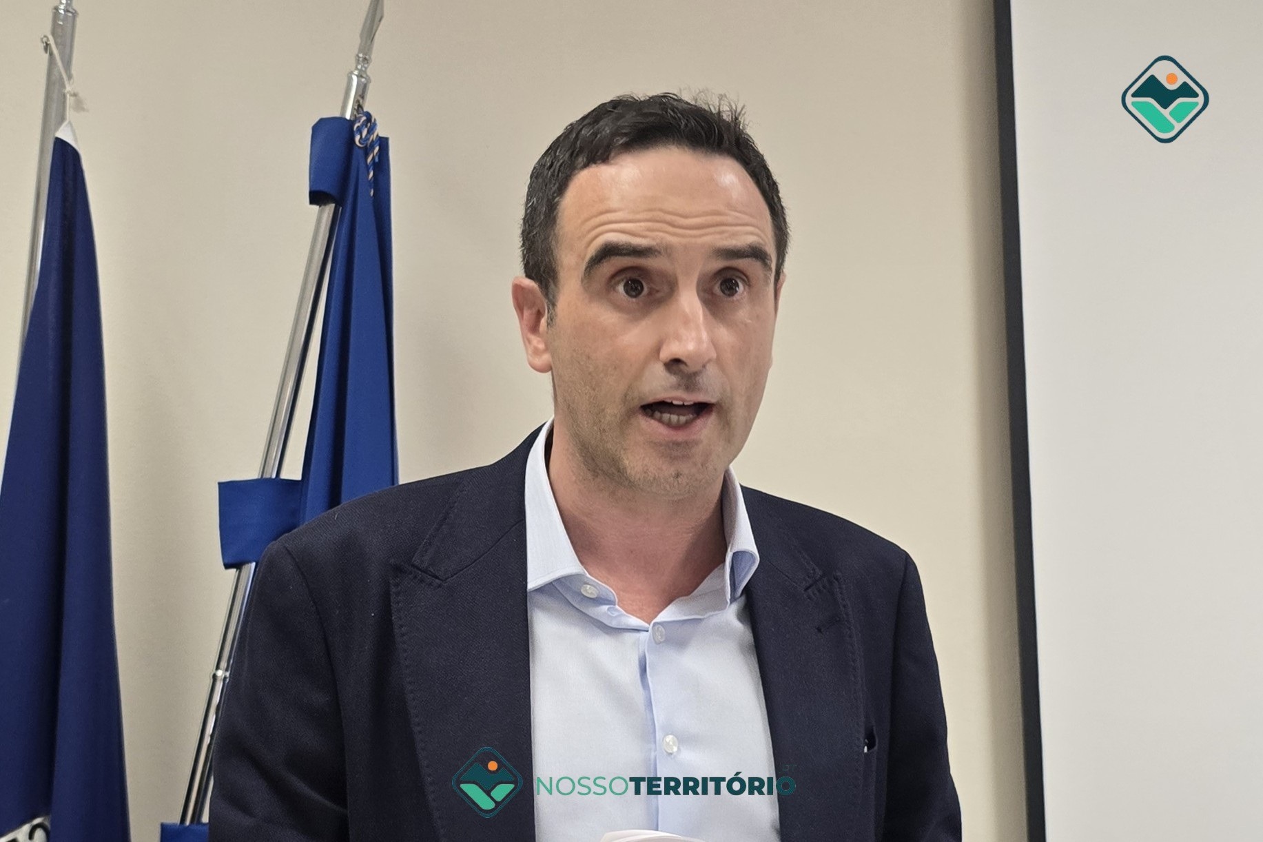 Nelson Carneiro tomou posse como diretor do Agrupamento de Escolas de Eiriz