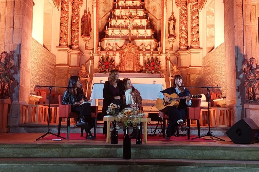 MACC Baião recebeu Márcia para uma tarde de poesia, música, artes e vinho (C/VÍDEO)