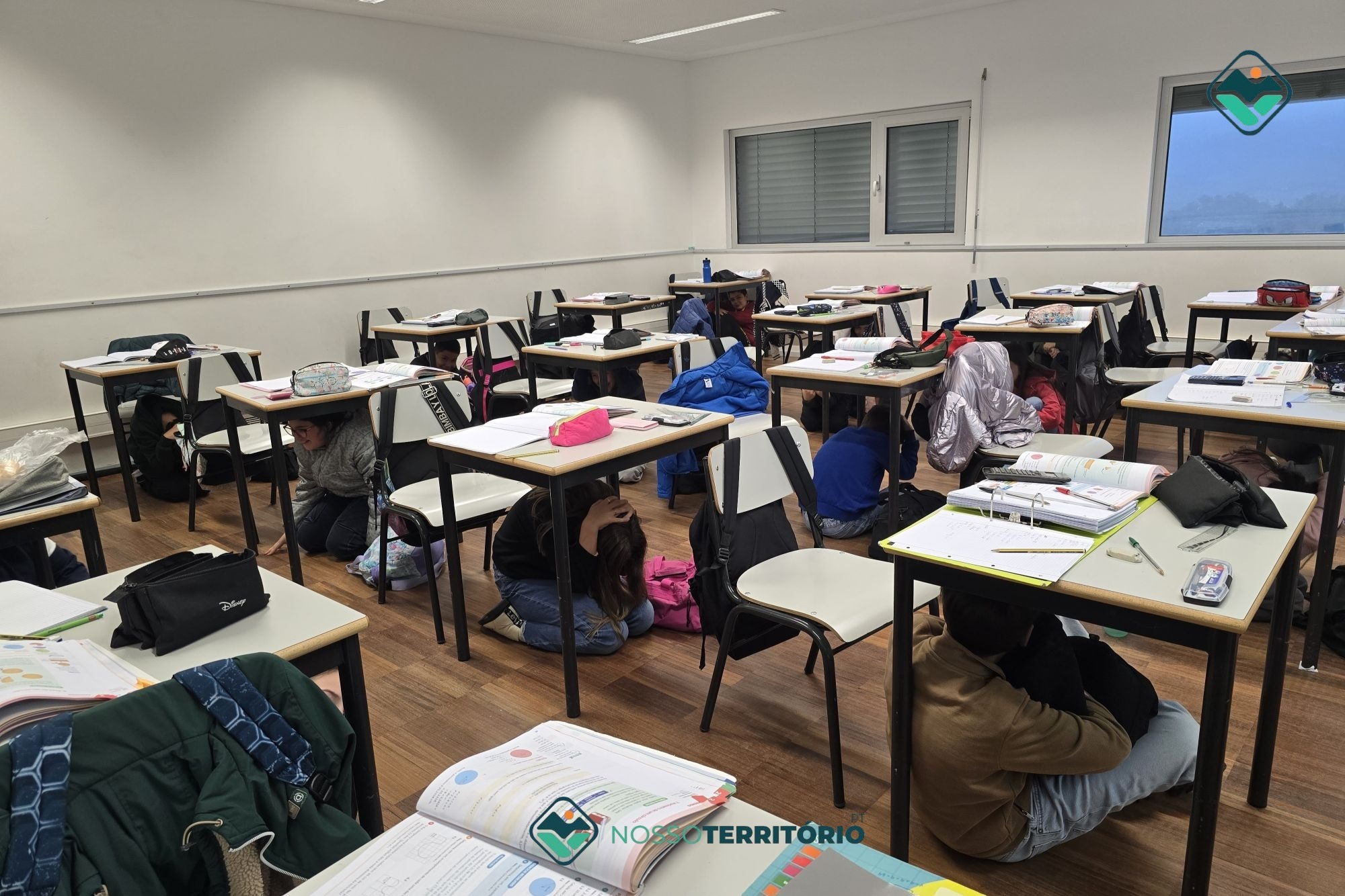 Cerca de 900 alunos e professores do Agrupamento de Escolas de Vale de Ovil aderiam ao exercício “A Terra Treme”