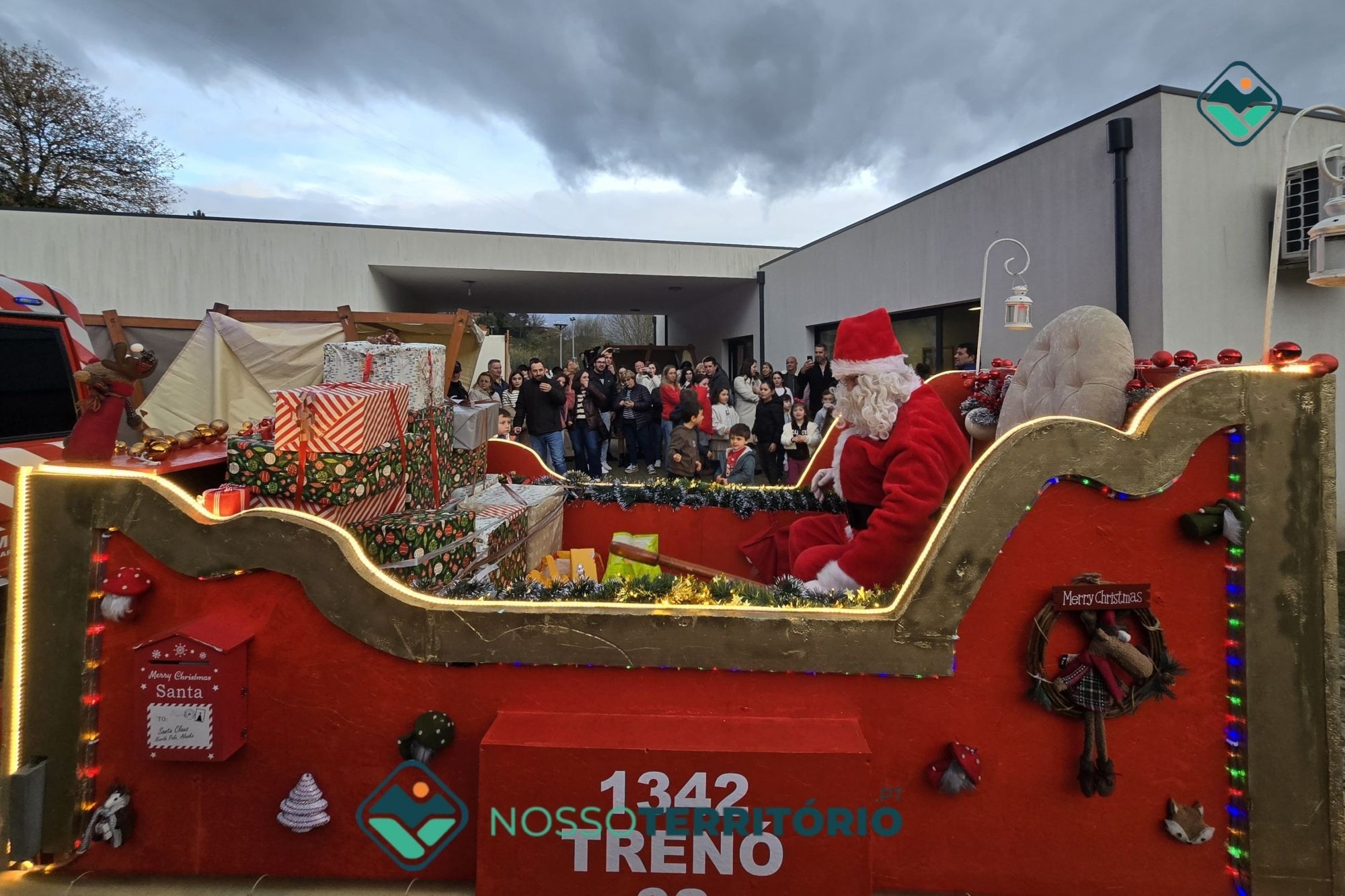 Frende transformou-se hoje em Aldeia Natal com festa animada para miúdos e graúdos (C/VÍDEO)