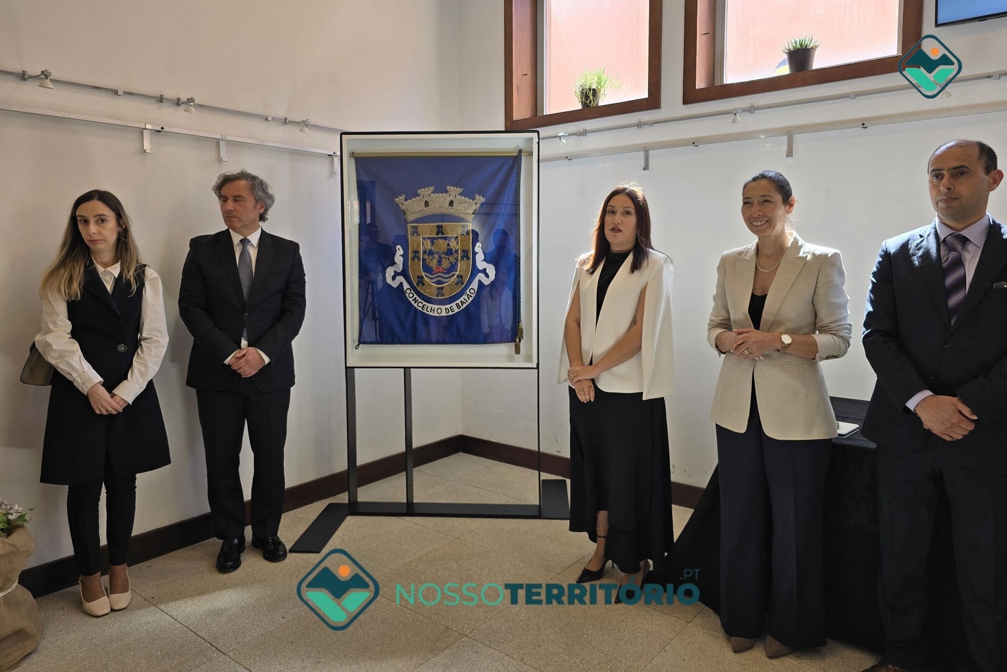 Bandeira do Município de Baião vai ficar exposta ao público até ao final de maio (C/VÍDEO)