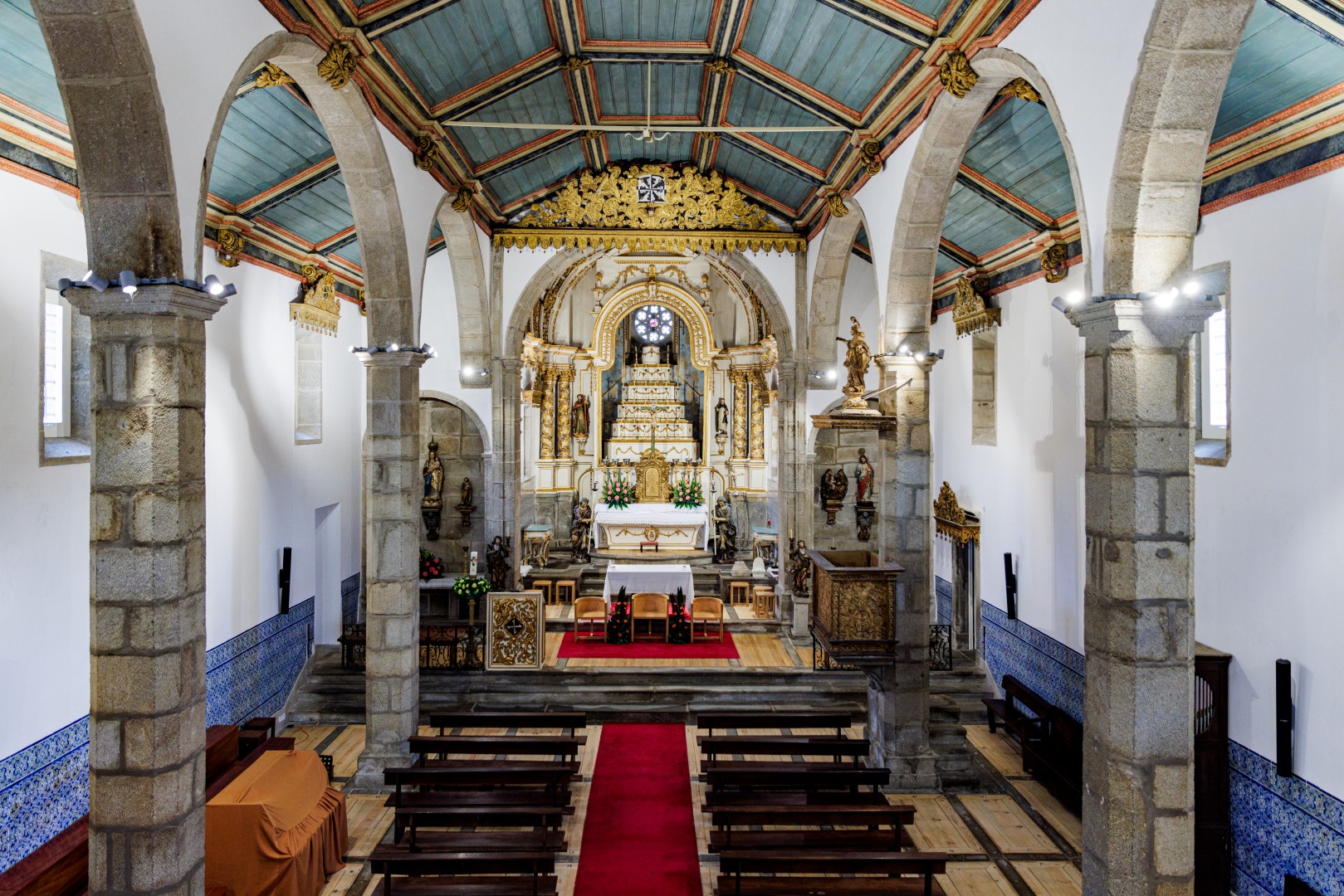 Duo “Em Forma de Pera” junta-se à soprano Mónica Lacerda para concerto pascal na Igreja do Mosteiro de Ancede