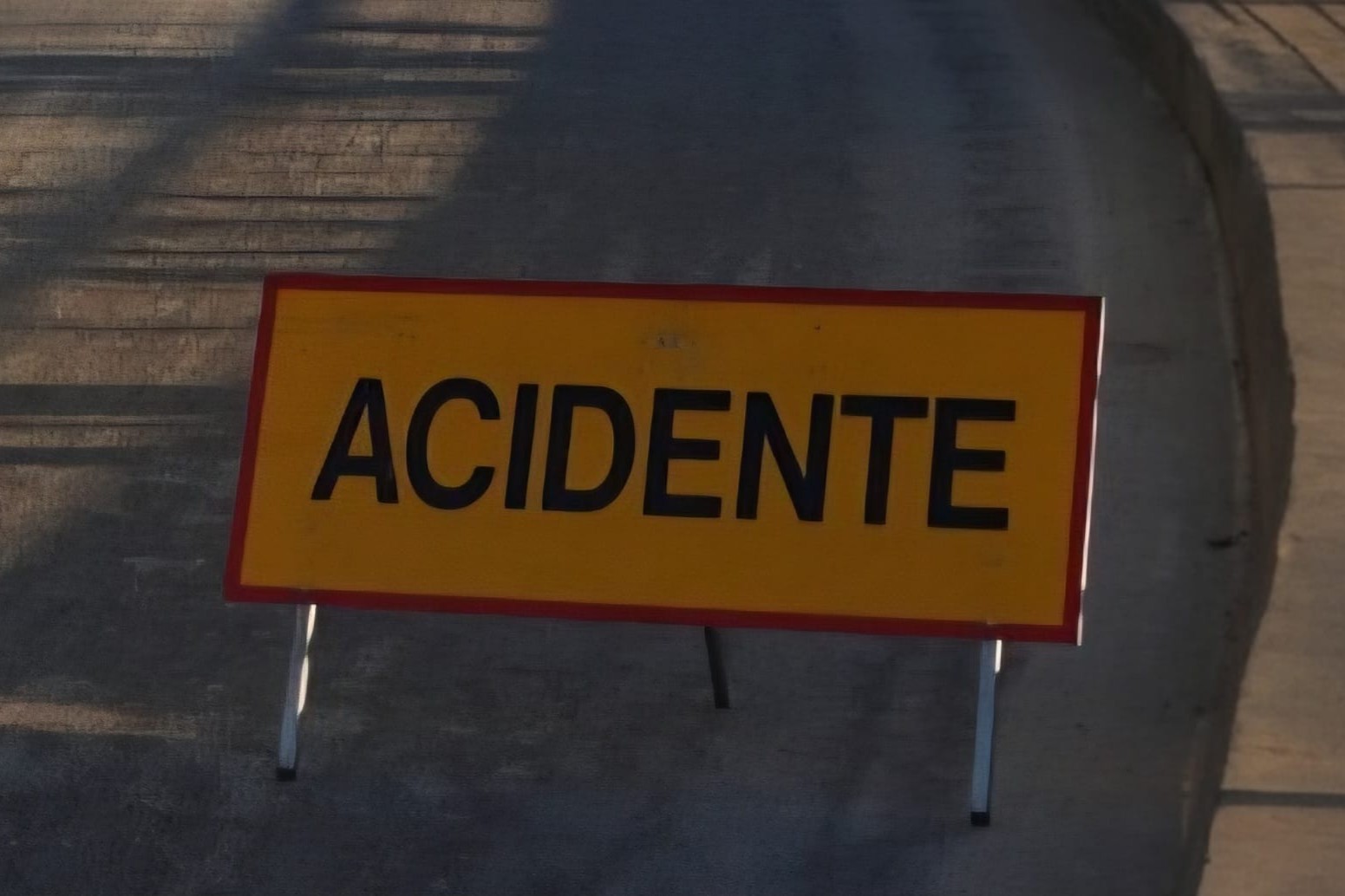 Dois trabalhadores de empresa de Baião morreram hoje num acidente que provocou mais dois feridos graves