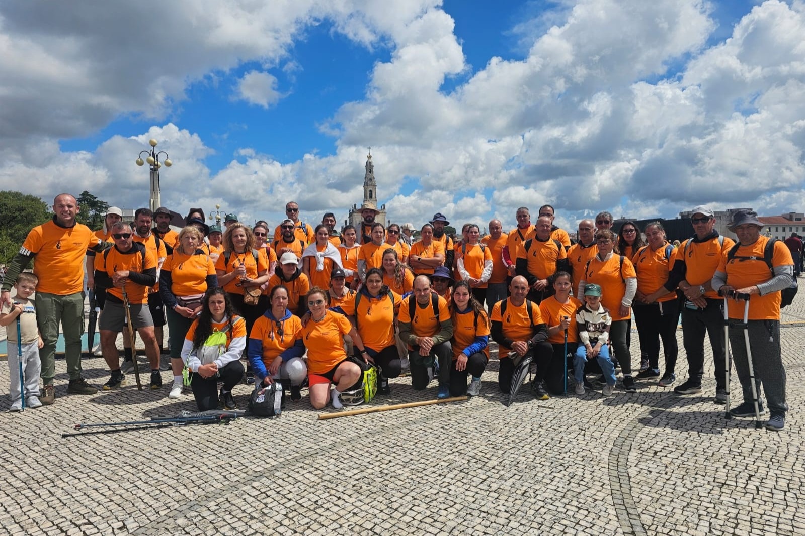 Grupo de peregrinos que saiu de Santa Marinha do Zêzere chegou hoje ao Santuário de Fátima