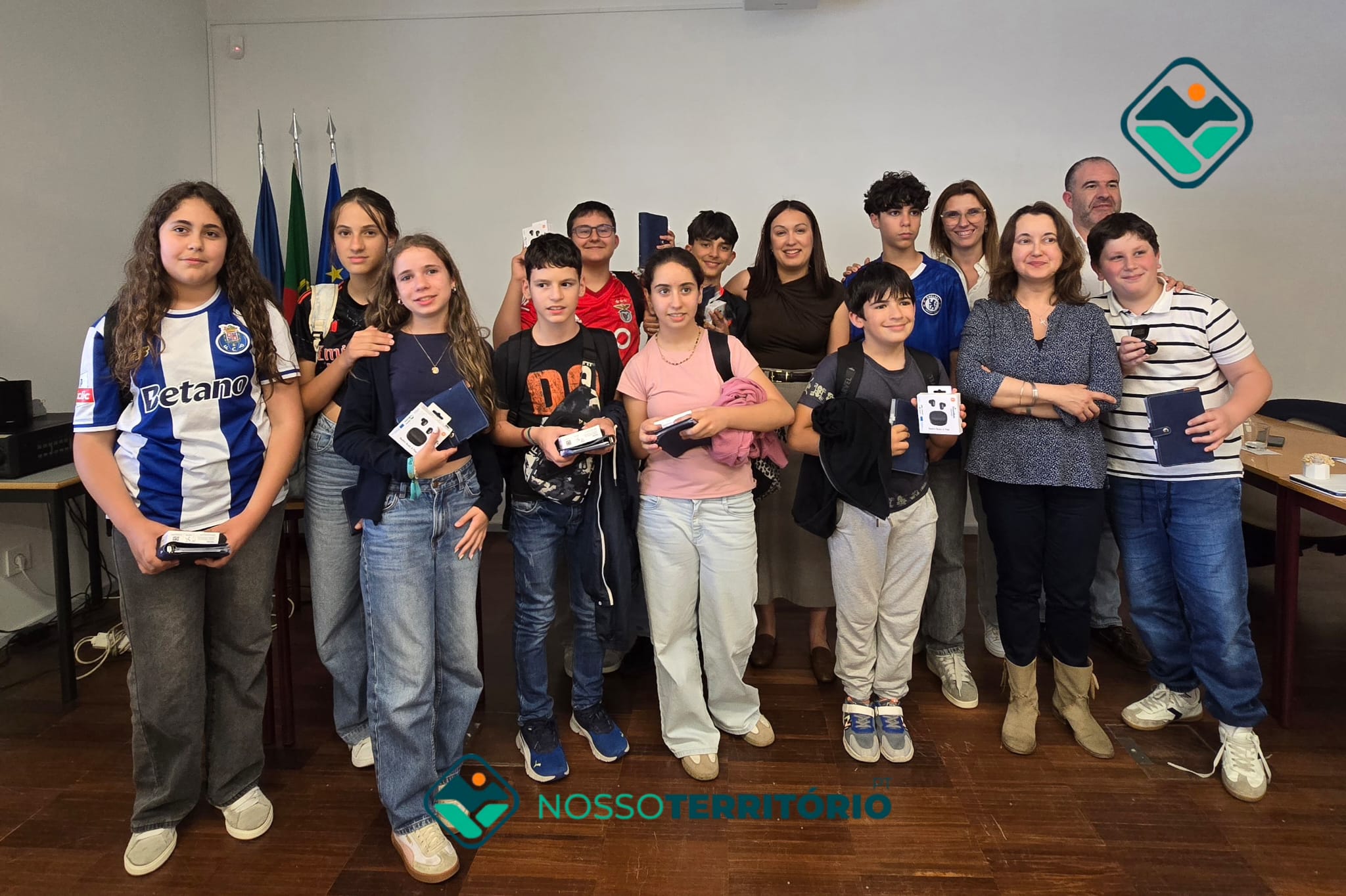 Alunos dos sétimos do Agrupamento de Escolas de Vale de Ovil participaram em “Concurso de Ideias Fora da Caixa” (C/VÍDEO)