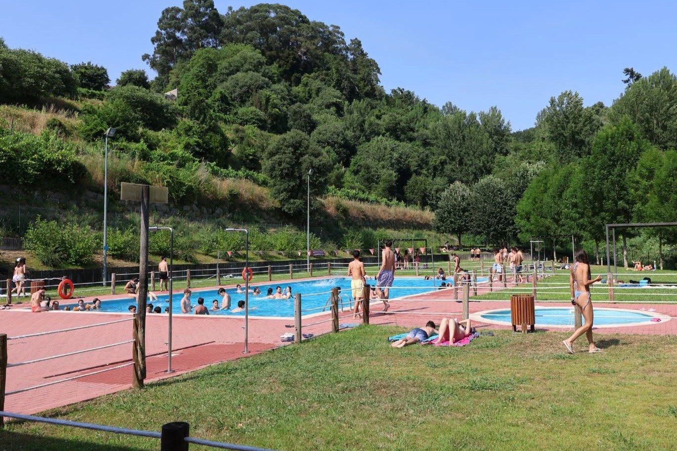 Piscinas Municipais de Ar Livre do concelho de Baião abrem com entradas gratuitas e animação musical